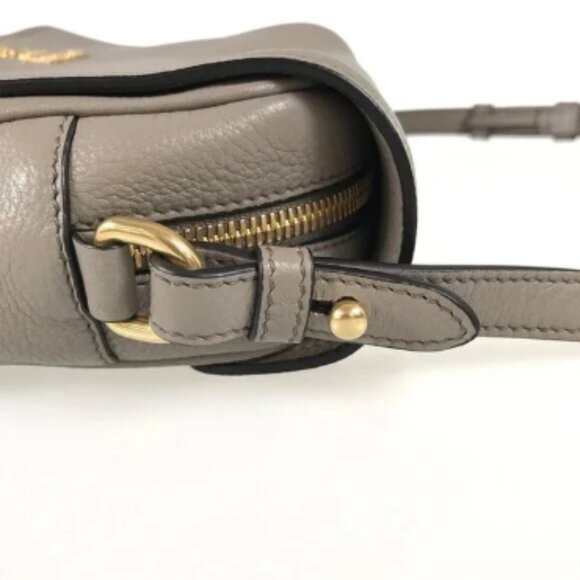 PRADA Vitello phoenix Shoulder bag - Picture 5 of 5